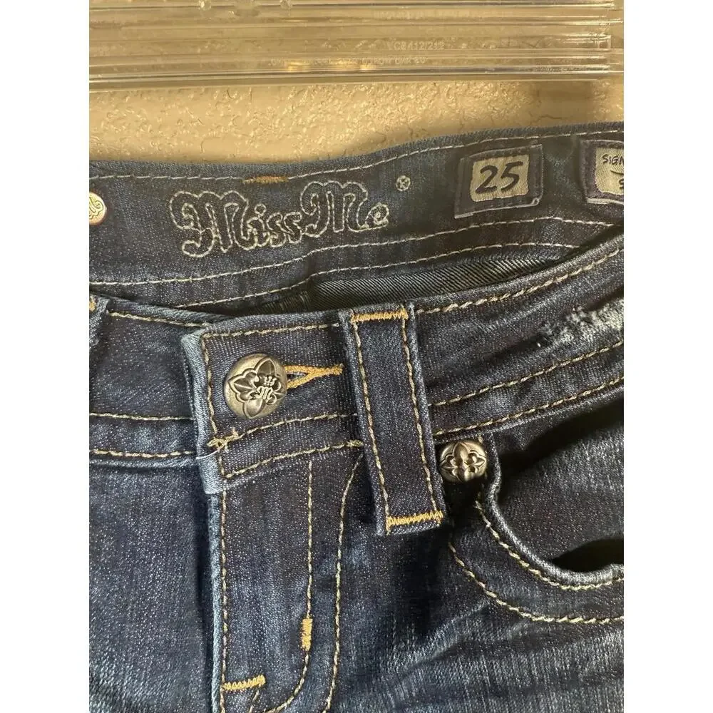 Miss Me Skinny Jeans Womens‎ Size 27 Embellished Rhinestone Signature Rise
